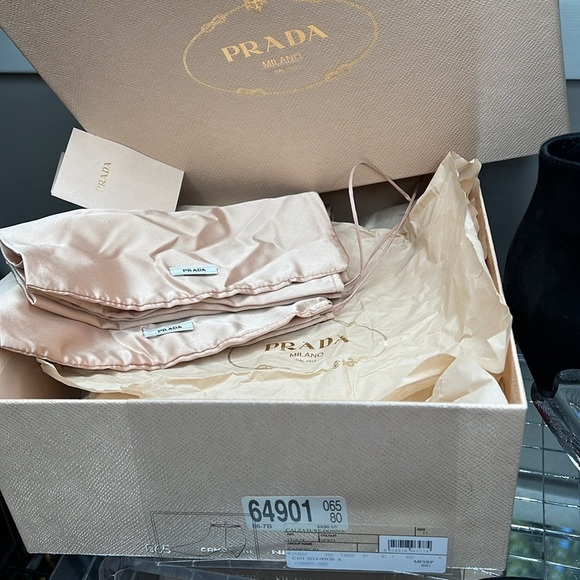 Prada Sz 7 Black Short Suede Kitten Heel Ankle Zip Pointed Toe 2” Heel Booties - Picture 5 of 13